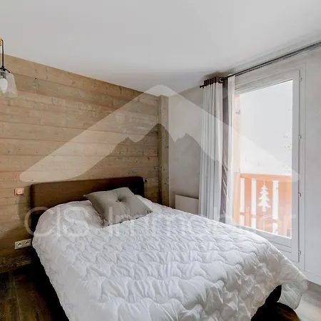 Apartment 6 Pieces Renove Pour 10, Centre Meribel, Proche Pistes, Avec Wifi - Fr-1-411-8